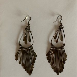 Dark gold/bronze dangly earrings